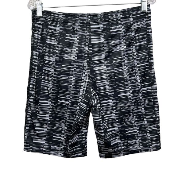 Nike Dri Fit Board Shorts Stretch Drawstring Waistband Pockets Black Gray Boys M - Picture 4 of 5